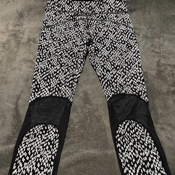 Nike Dri-Fit Running Leggings - Picture 4 of 5